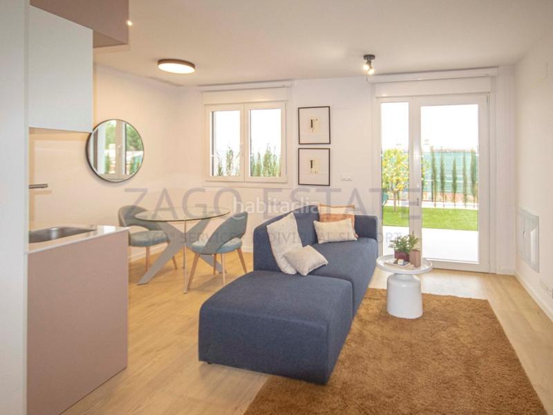 Foto 9b2f3c43-2e5d-4cf9-a023-56f6e09e6c90. Casa adossada a calle serra gelada 23 a Montebello - Nou Espai Nucia (la)