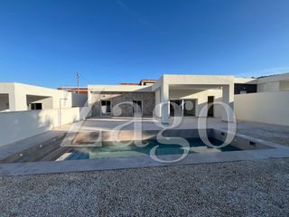 Maison jumelée à Romana (la)