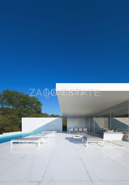 Foto 8412ae5a-7904-4e2d-80c5-6b9b0c14b3bb. Casa amb aparcament a Paichi Moraira