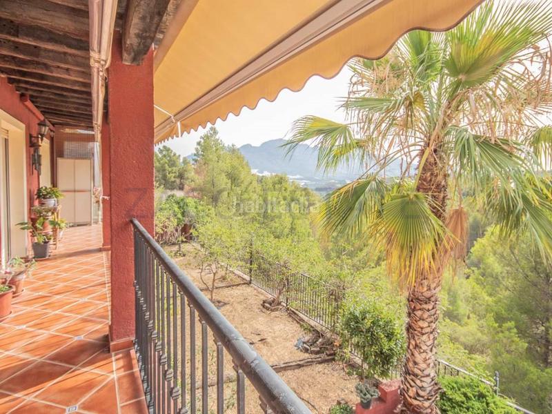 Foto ed64d89d-bdfd-4c90-9e91-d5b856911344. Chalet in n/a in La Nucia Pueblo Nucia (la)
