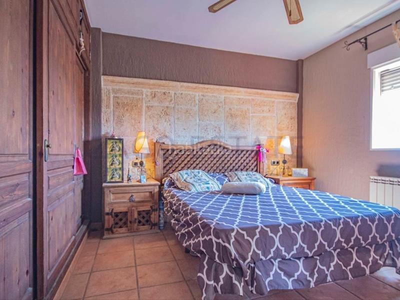 Foto ede1a584-e53f-47ef-96c0-96df62e89675. Chalet in n/a in La Nucia Pueblo Nucia (la)