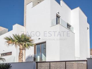Casa a Calle puerto rico de 4. Venta de independiente villa de lujo en finestrat