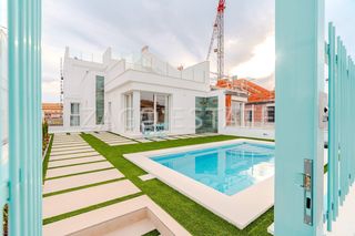 Casa a Las Lomas de Rame-Bahía Bella