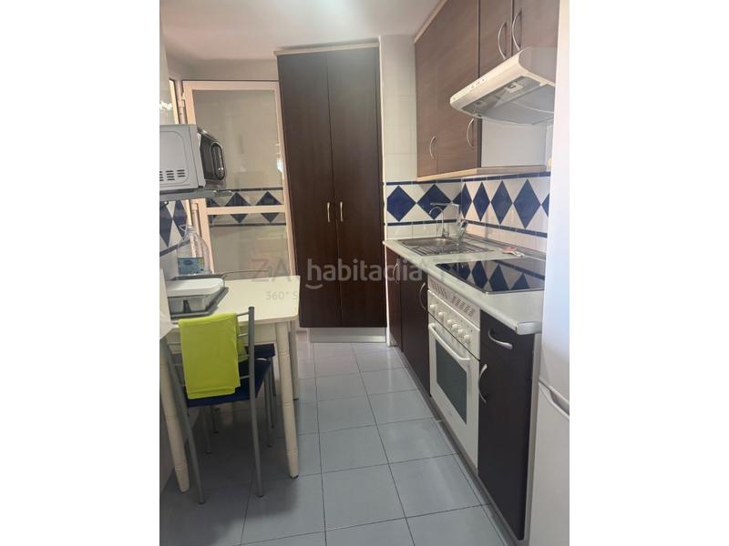 Foto 3b683a65-6124-4d2b-8e71-d936bd6c1455. Rent flat in calle presidente adolfo suarez 24 in Benidorm
