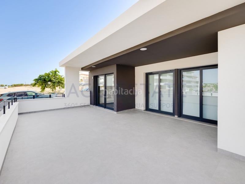 Foto 6f8967c3-68f2-4765-8031-d81603ee2fc3. Apartamento obra nueva san miguel de salinas en Zona Carrefour - Urbanizaciones Torrevieja