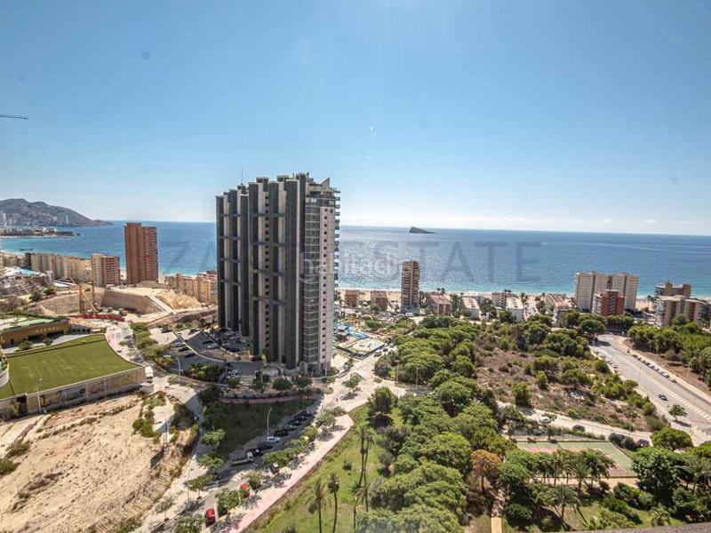Foto 13961bc8-29cd-452a-9fcd-62fae6388b5d. Flat with parking pool in Playa Poniente Benidorm