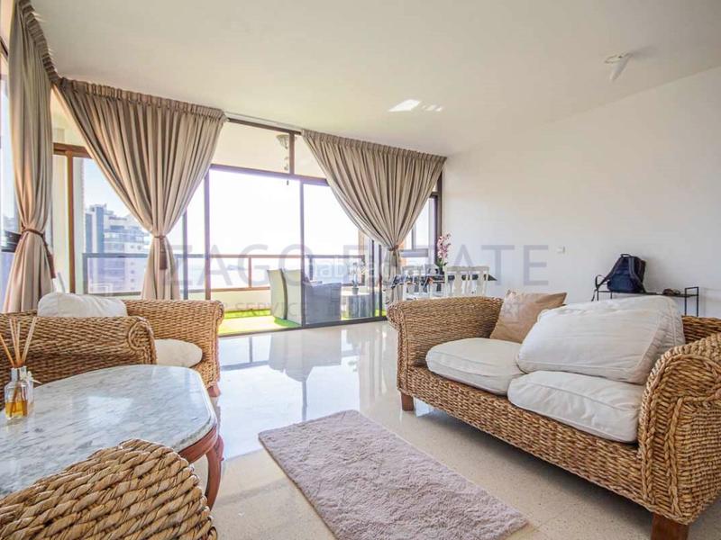 Foto 18063434-5a14-4f16-9ed7-607bb8687b42. Flat with parking pool in Playa Poniente Benidorm