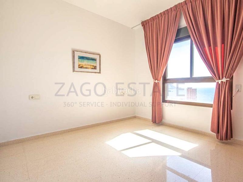 Foto 7a66698d-ecc4-4f3c-a2aa-d76d1b19d305. Flat with parking pool in Playa Poniente Benidorm