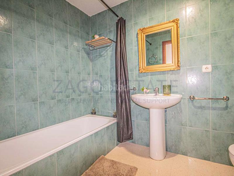 Foto 7b0d2f7f-695e-4902-9246-199de7ddb6df. Flat with parking pool in Playa Poniente Benidorm