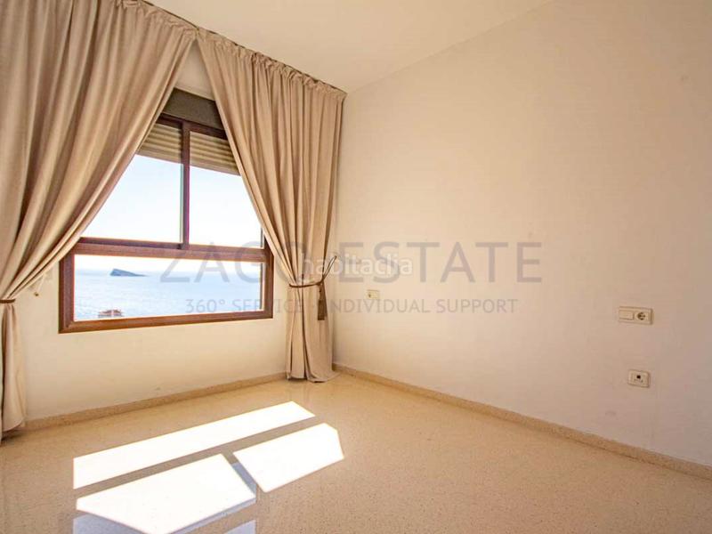 Foto c7ee9b82-24b0-43a4-9410-244aac7442cb. Flat with parking pool in Playa Poniente Benidorm