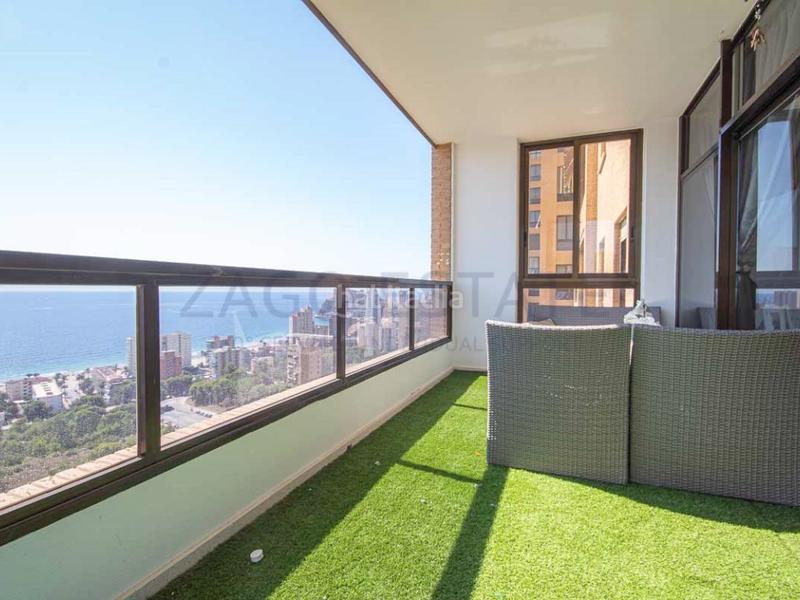 Foto e4179b7e-f423-4cbc-afe0-2efa0e66dd18. Flat with parking pool in Playa Poniente Benidorm