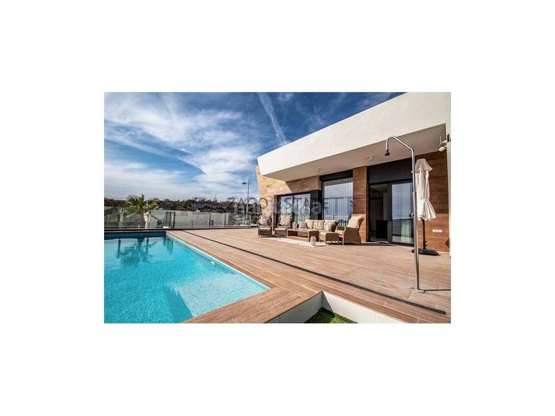 Foto 070eec33-a318-4657-b7e0-685deb4a2146. Casa con parcheggio in balcón de Finestrat-terra marina Finestrat