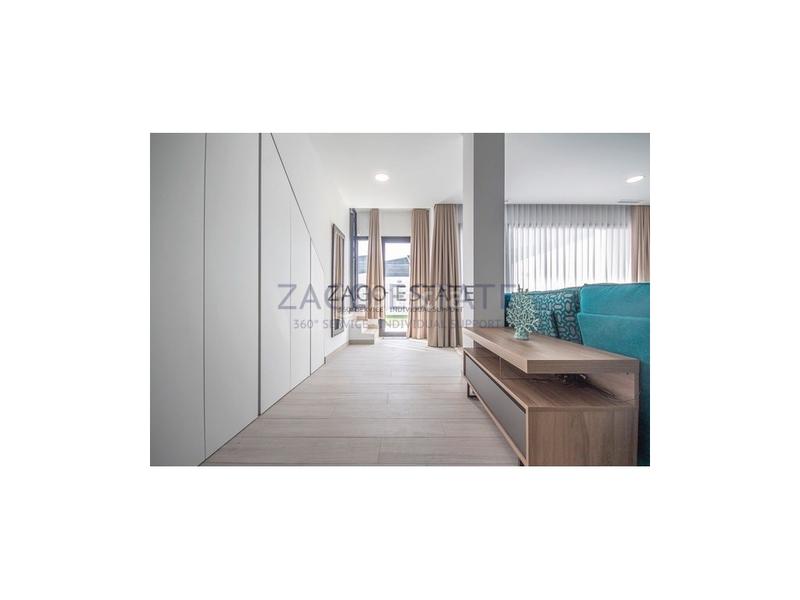 Foto 2a7f65dc-a6a6-4b91-975d-f3f280e5f21c. Casa con parcheggio in balcón de Finestrat-terra marina Finestrat