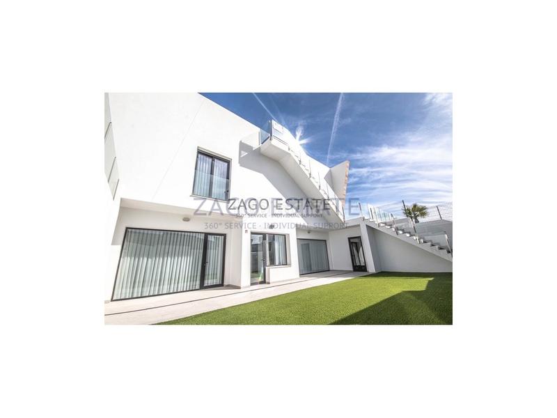 Foto 69cf318b-bbc9-48b6-a8e2-a6f8cdad1816. Casa con parcheggio in balcón de Finestrat-terra marina Finestrat