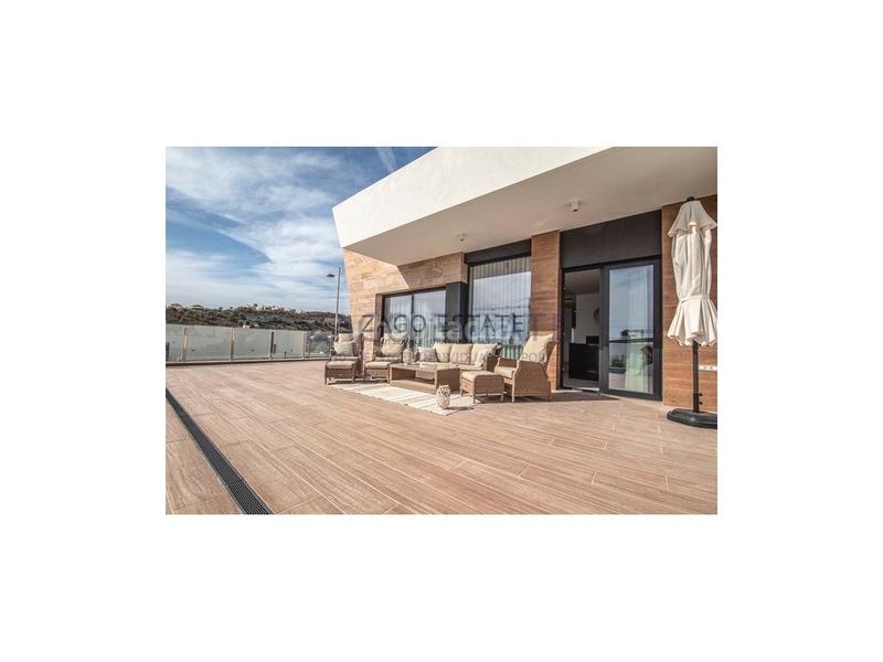 Foto b0201148-3e32-432e-abae-03aeb59eccf5. Casa con parcheggio in balcón de Finestrat-terra marina Finestrat