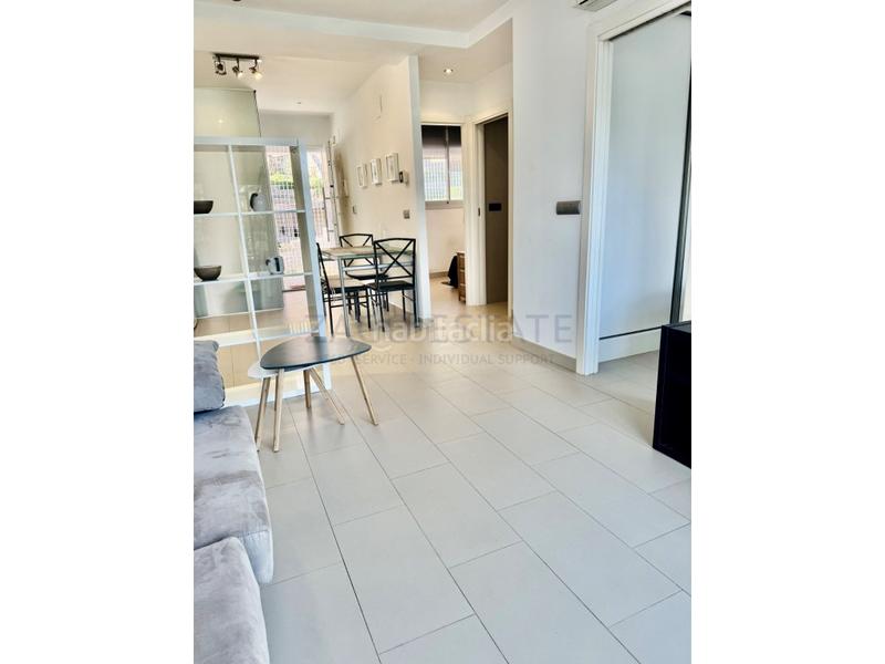 Foto 6d1e83b0-460a-4dc9-8d51-cee42052019f. Affitto appartamento in calle la cala 2 in Playa Poniente Benidorm