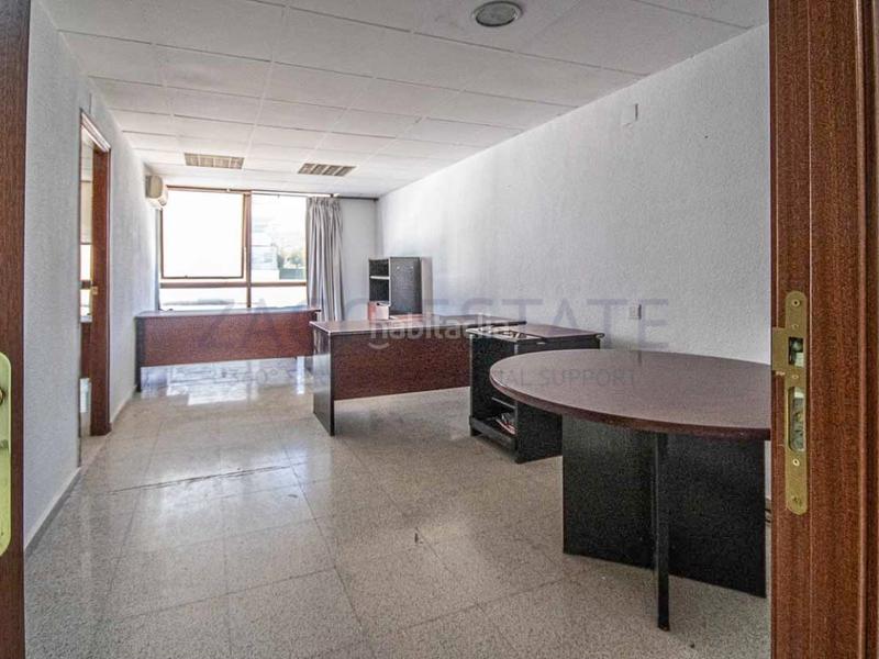 Foto 8f9327e0-7a20-43e1-984c-229f3caf208b. Locale commerciale in Juzgados - Plaza de Toros Benidorm