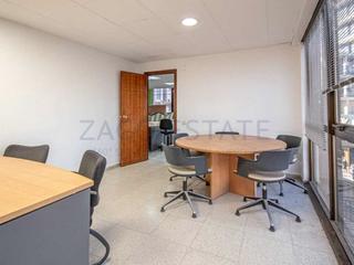 Lloguer Local Comercial  Calle emilio ortuño. Alquiler de local comercial en pleno centro de benidorm