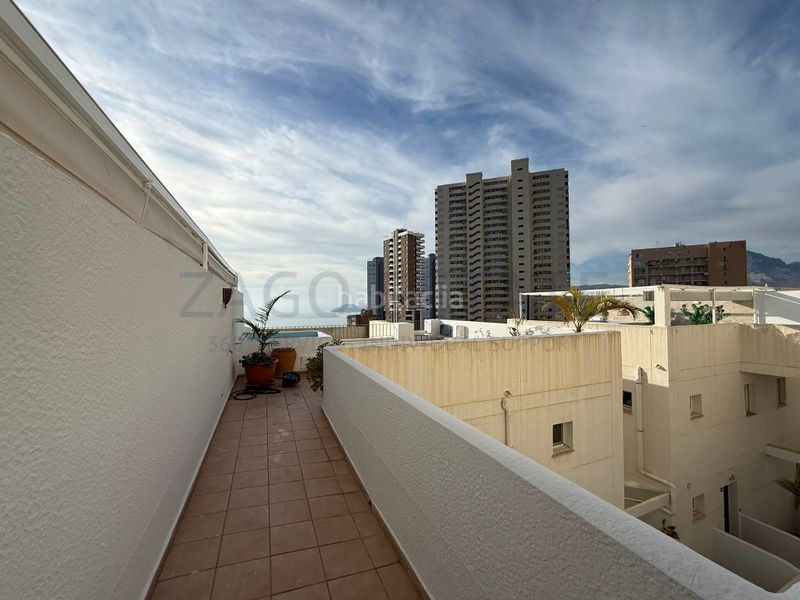 Foto 29b2d0f2-3f46-44a1-8b37-619204dcf3ff. Location duplex avec parking dans Rincón Alto Benidorm