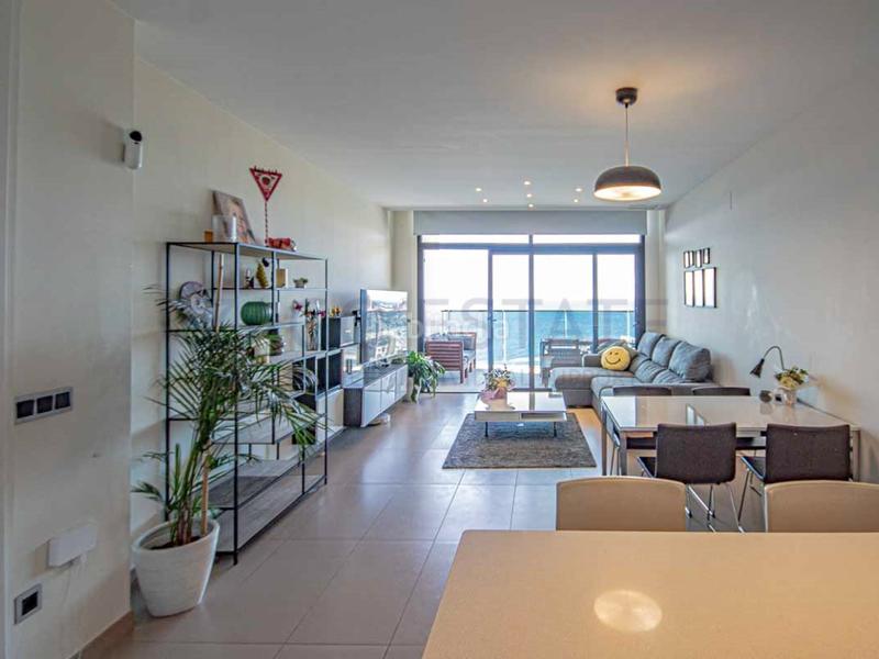 Foto 39b3a3db-7796-41b4-a6fa-f7099c3d043c. Rent flat with parking in Playa Poniente Benidorm