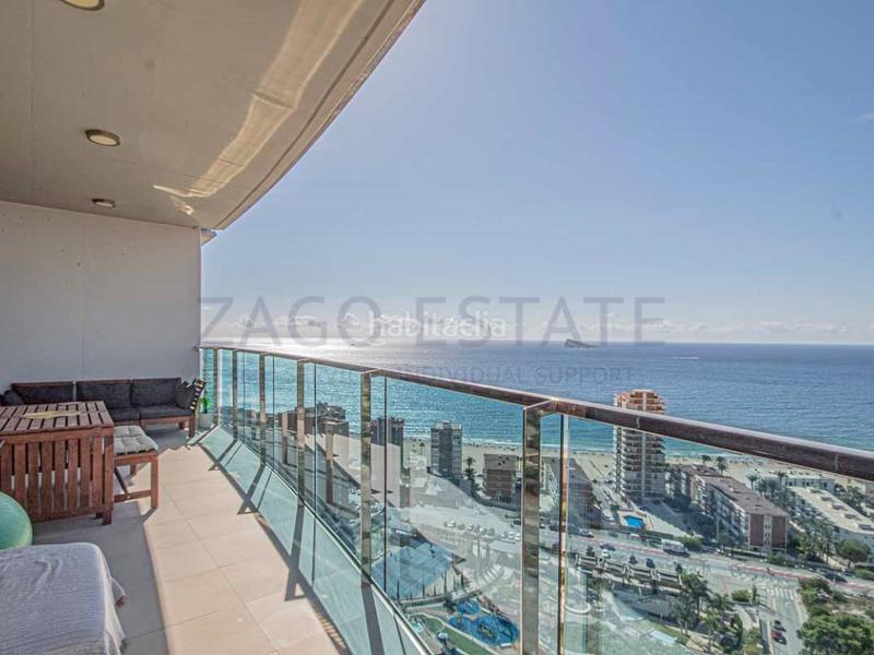 Foto fbe968bc-7a50-47b2-8bdf-9d838437c572. Rent flat with parking in Playa Poniente Benidorm