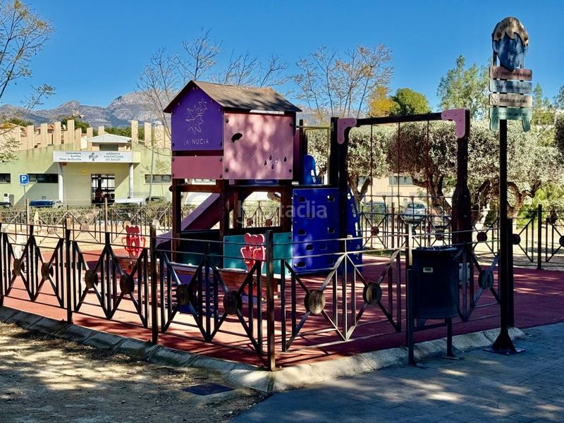 Foto 15efc733-7ae0-421a-8652-ced67fb2e349. Casa adosada espectacular casa pareada en la nucía calidad de vida en una ubicación privilegiada en Nucia (la)