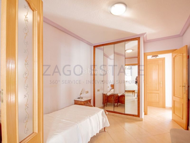 Foto 34e6b771-a90d-43b8-9058-129400e263fd. Casa adosada espectacular casa pareada en la nucía calidad de vida en una ubicación privilegiada en Nucia (la)