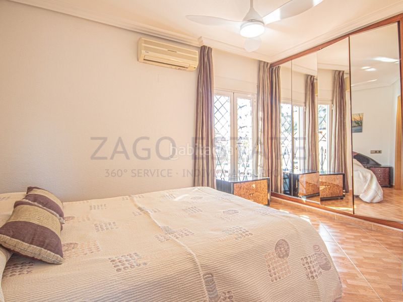 Foto 75a9b77d-2c4e-444b-b645-fdf96d8e7cd6. Casa adosada espectacular casa pareada en la nucía calidad de vida en una ubicación privilegiada en Nucia (la)