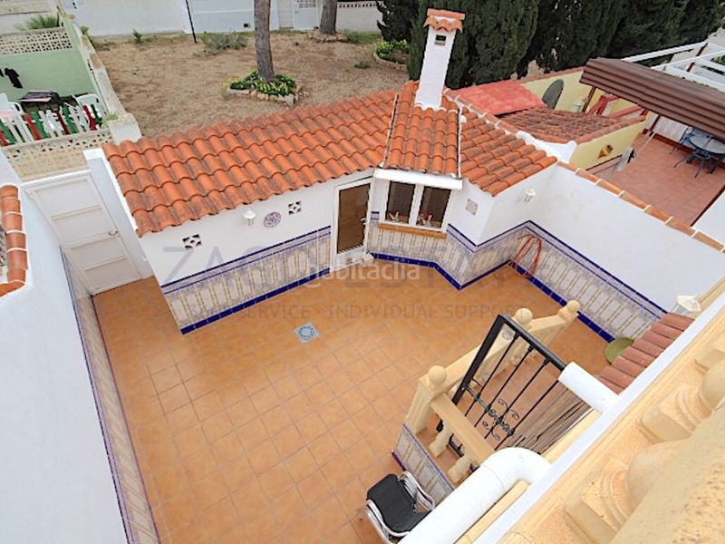 Foto ebb47e0b-e6b3-4ba0-8bf3-5fcad2ab38f0. Casa adosada espectacular casa pareada en la nucía calidad de vida en una ubicación privilegiada en Nucia (la)