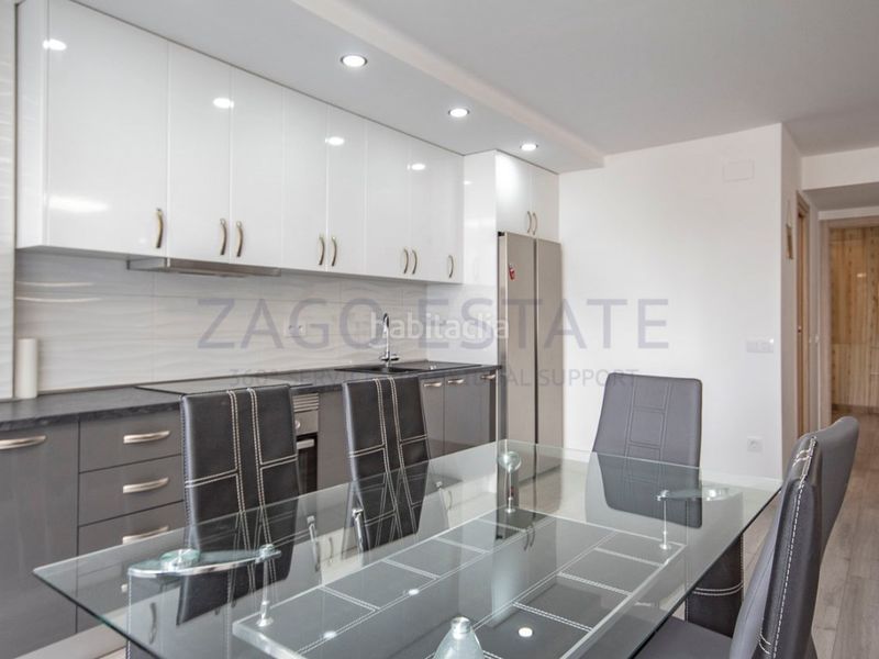 Foto 4a011626-2108-4d9d-8f1a-0137b3edab78. Lloguer pis amb aparcament a Rincón Alto Benidorm