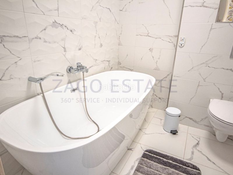 Foto b3680c80-23ca-46fd-8775-f755f4125d7c. Lloguer pis amb aparcament a Rincón Alto Benidorm