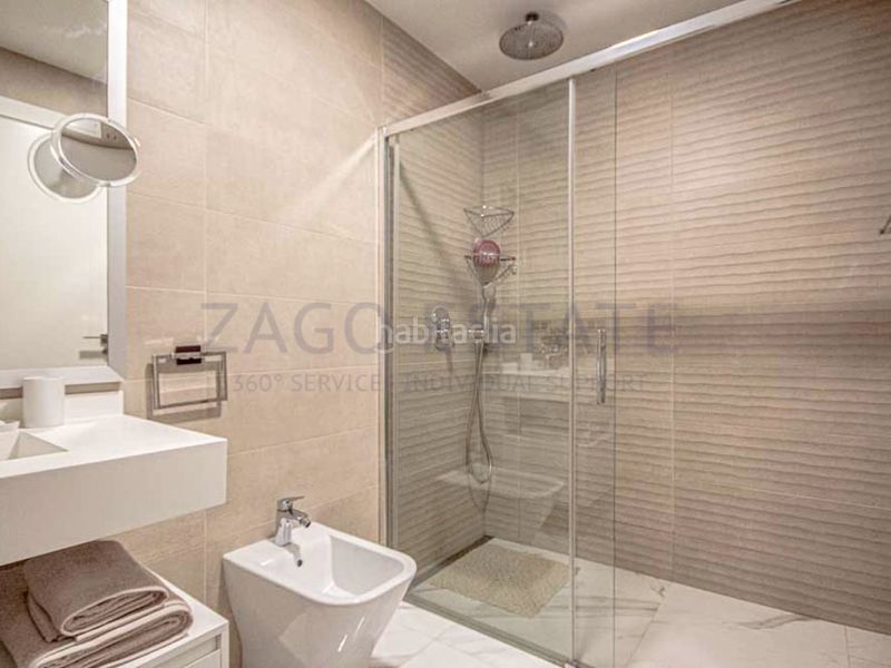 Foto 1bff1728-dcac-439a-96e4-350d0084d27c. Rent flat with parking pool in Playa Poniente Benidorm