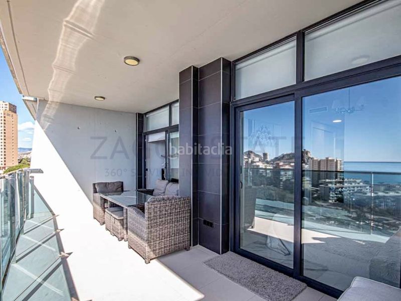 Foto ea28301c-3d1a-418c-8c80-b7b8084d0f41. Rent flat with parking pool in Playa Poniente Benidorm