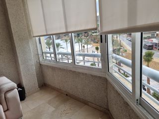 Location Appartement à Avenida albir l' 104-b. Alquiler de larga temporada  piso en primera línea de playa en e