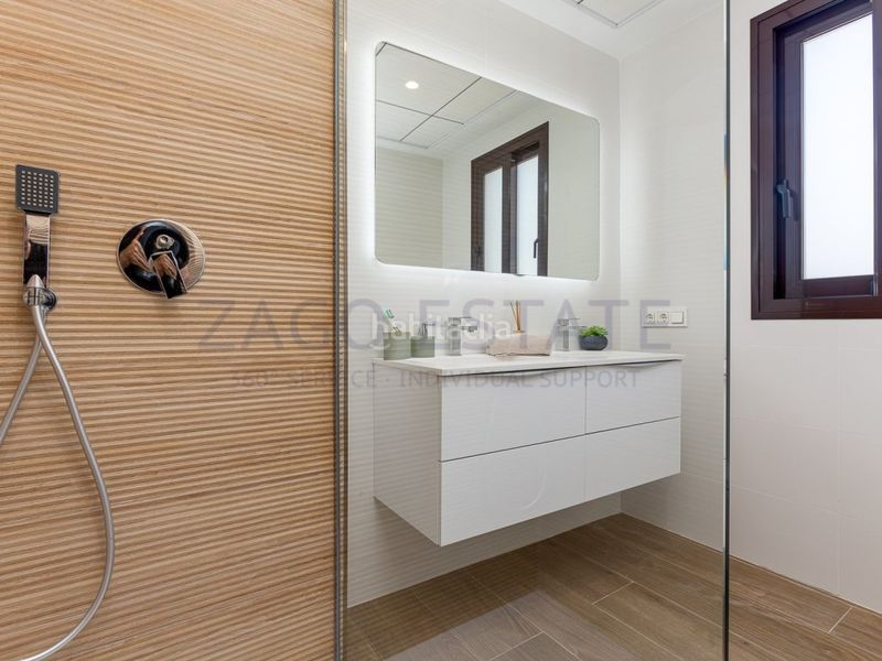 Foto 0ec5c03a-15f7-45ee-8d8b-5584196f010c. Casa a Golf Bahía Finestrat