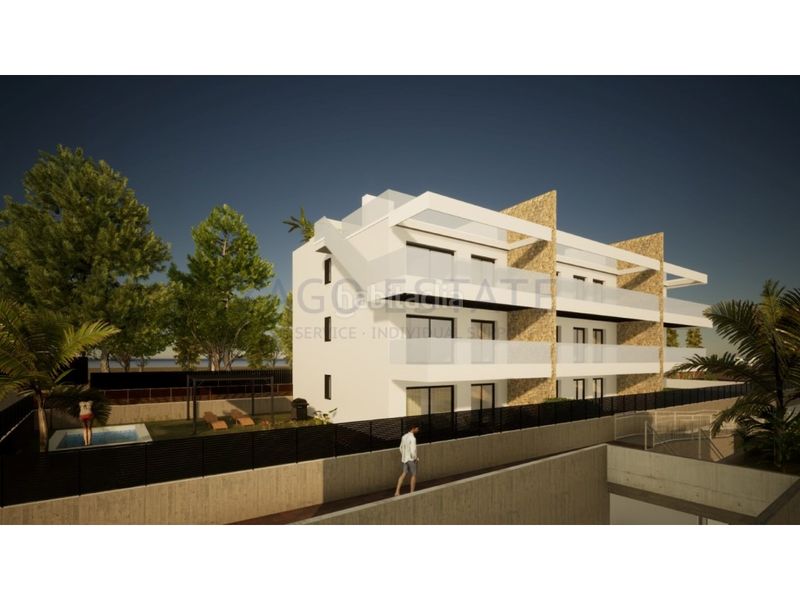 Foto 8c277d6f-ba22-48e6-9765-9108adcc342f. Apartament amb piscina a balcón de Finestrat-terra marina Finestrat