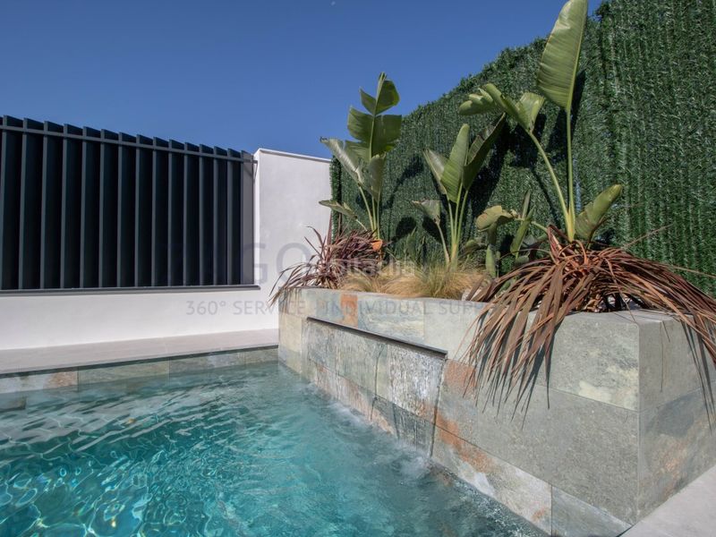 Foto 598c546c-d4b7-42ee-ba8b-8582f2d0ce23. Casa a balcón de Finestrat-terra marina Finestrat