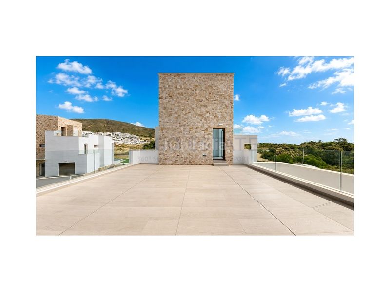 Foto 8cc42267-c621-430d-b5fe-68d616b3084b. Casa amb piscina a balcón de Finestrat-terra marina Finestrat