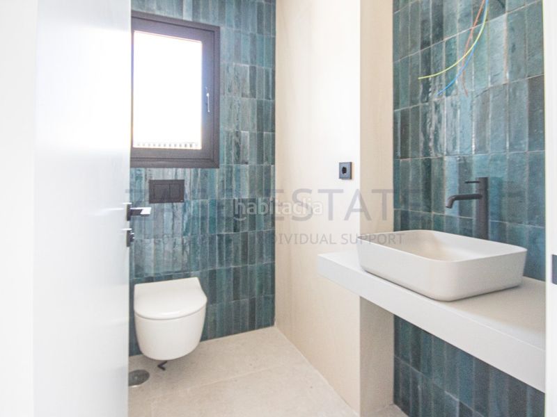 Foto c58755e4-1025-4a19-9819-37ef6ee104a4. Casa amb aparcament a Escandinavia-Cautivador Alfàs del Pi (l´)