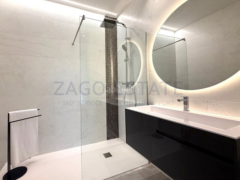 Foto 73ba8ff9-2fe9-49d7-8e3f-52785cd3917e. Casa amb aparcament a balcón de Finestrat-terra marina Finestrat