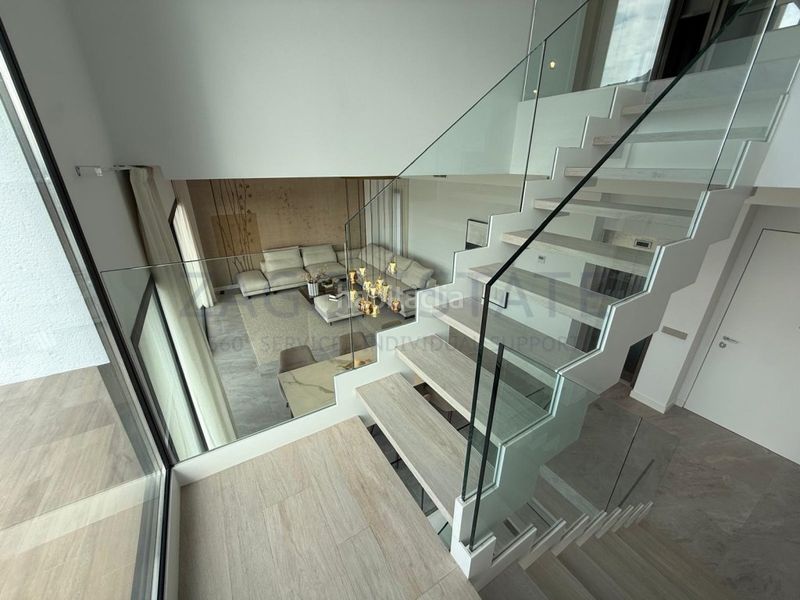 Foto 8aa066bf-3fae-4594-ace4-8f51adcd32d5. Casa amb aparcament a balcón de Finestrat-terra marina Finestrat