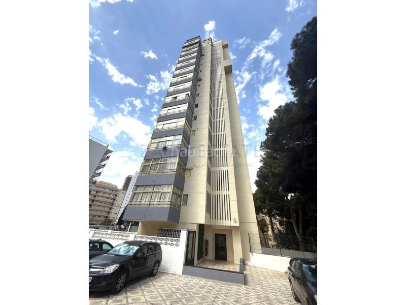 Foto de28b555-024d-4053-aa83-5e811c5aa436. Pis a avenida roma 9 a Rincón Alto Benidorm