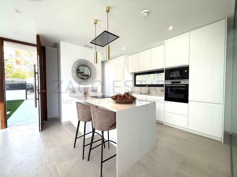 Foto de81b1a0-572b-40d2-9305-05eb628d07fa. Casa amb aparcament a Golf Bahía Finestrat