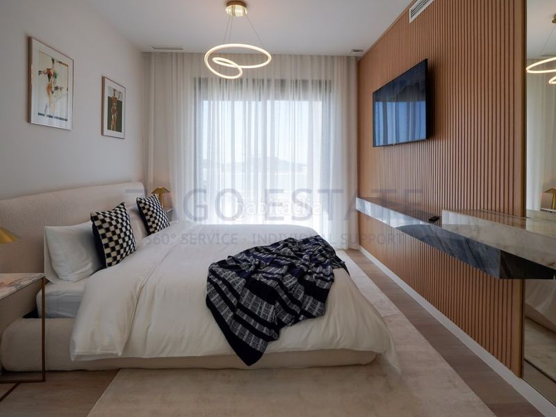 Foto 53b49379-ea60-41f3-8412-512542e7e07e. Casa amb aparcament a balcón de Finestrat-terra marina Finestrat