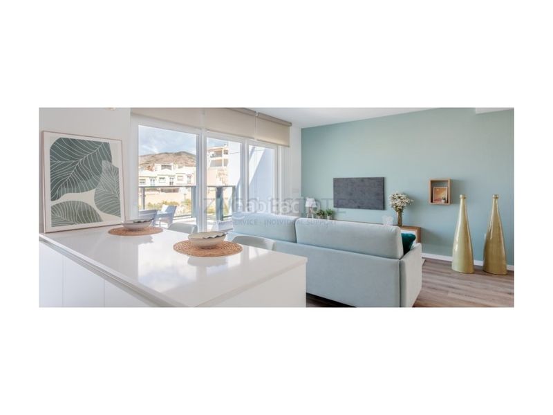 Foto 5fb5ee59-a953-4ae6-bba8-f0b685aa5b2d. Casa adossada amb aparcament a balcón de Finestrat-terra marina Finestrat