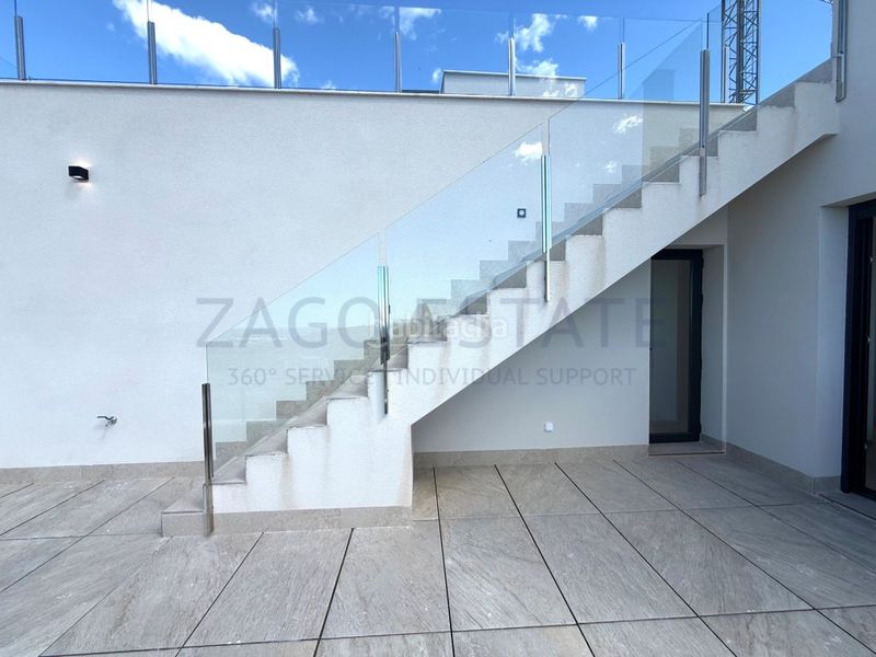 Foto 88f66e65-75cf-4088-98f1-a0ac0c426d5c. Casa amb aparcament a balcón de Finestrat-terra marina Finestrat