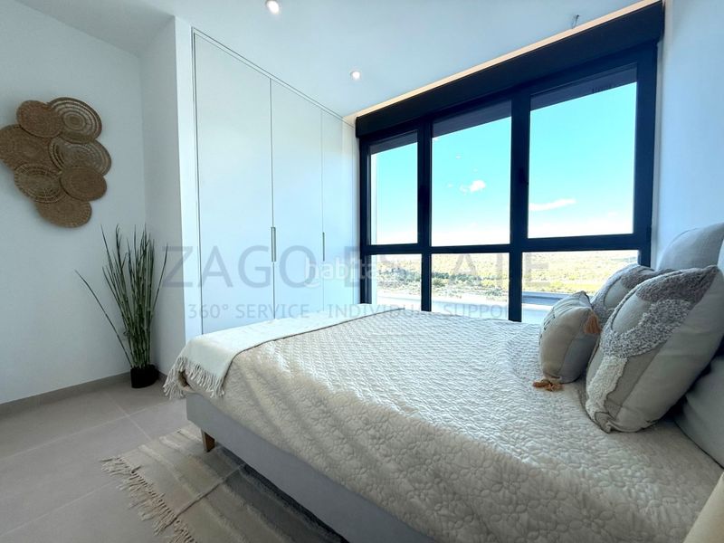 Foto c78db989-e647-4d5c-8124-c8e6d706fc62. Casa amb aparcament a balcón de Finestrat-terra marina Finestrat