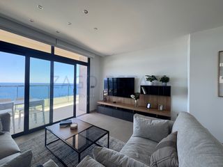 Flat  Avenida puerto rico. Espectacular vivienda en planta alta que redefine el concepto de
