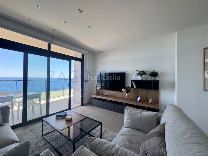 Foto f7901f9c-6484-4918-9132-e6ec953a7318. Flat with parking in Playa Poniente Benidorm