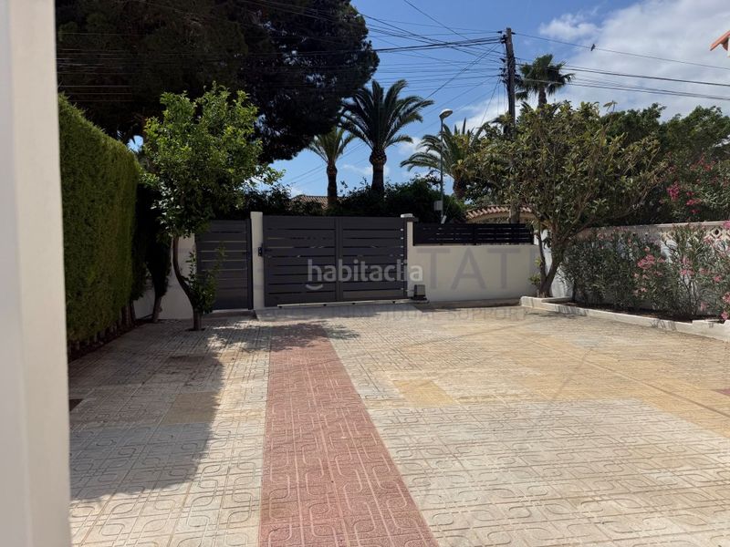Foto 21ae47a8-8ed5-46ce-bba3-395f34b0b3df. Chalet in calle serra montcabrer 1 in San Rafael - Nucia Park Nucia (la)